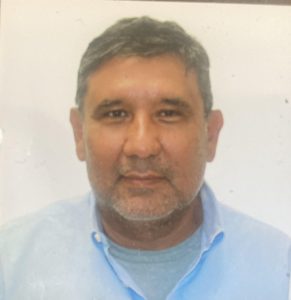 Headshot of Freddy Flores, Sales team member